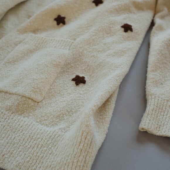 RYLEE + CRU STAR CARDIGAN IN CREAM AND BROWN - Picture 5 of 9